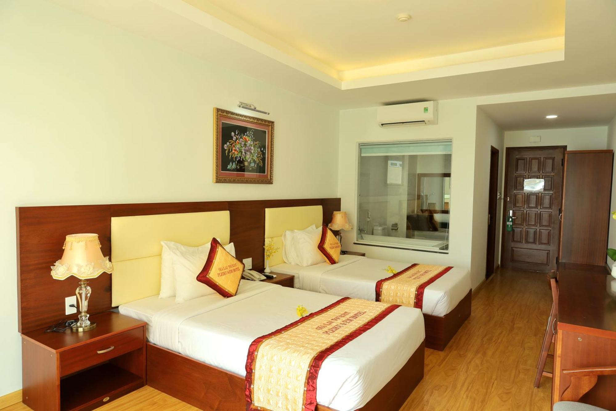 Pleiku & Em Hotel By Gia Lai Tourist Exterior photo